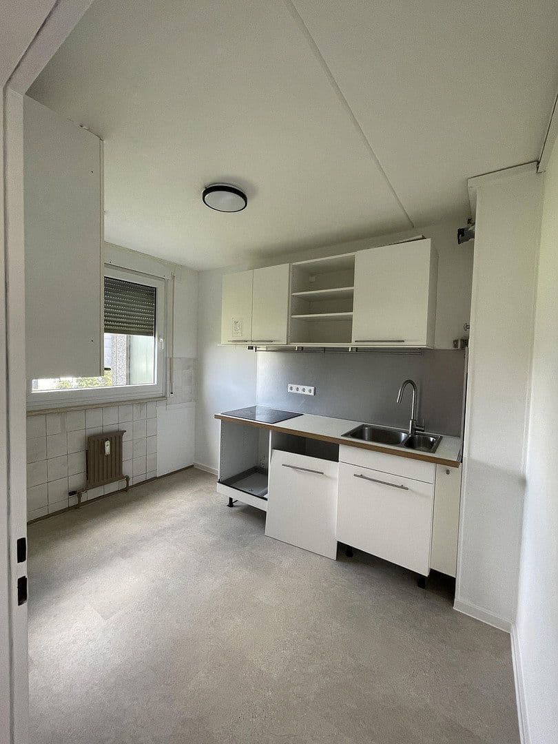 3 bedroom with open-plan kitchen flat to rent, 93 m², Darmstadt - Kranichstein, Hesse 3 bedroom with open-plan kitchen flat to rent, 93 m², Darmstadt - Kranichstein, Hesse