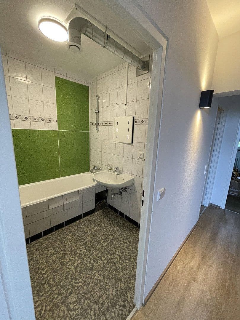 3 bedroom with open-plan kitchen flat to rent, 93 m², Darmstadt - Kranichstein, Hesse 3 bedroom with open-plan kitchen flat to rent, 93 m², Darmstadt - Kranichstein, Hesse