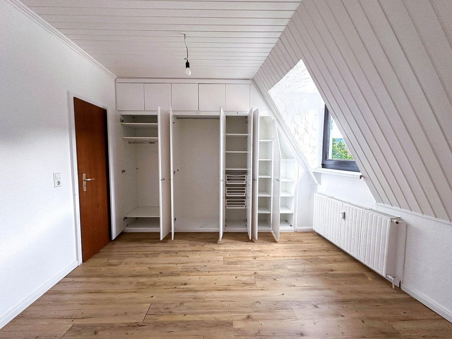 2 bedroom with open-plan kitchen flat to rent, 116 m², Freiheitstr. 18, Hagen Hohenlimburg, North Rhine-Westphalia 2 bedroom with open-plan kitchen flat to rent, 116 m², Freiheitstr. 18, Hagen Hohenlimburg, North Rhine-Westphalia