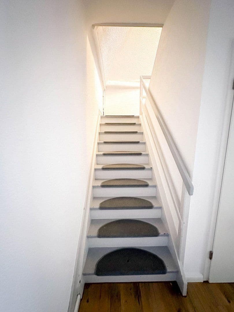 2 bedroom with open-plan kitchen flat to rent, 116 m², Freiheitstr. 18, Hagen Hohenlimburg, North Rhine-Westphalia 2 bedroom with open-plan kitchen flat to rent, 116 m², Freiheitstr. 18, Hagen Hohenlimburg, North Rhine-Westphalia