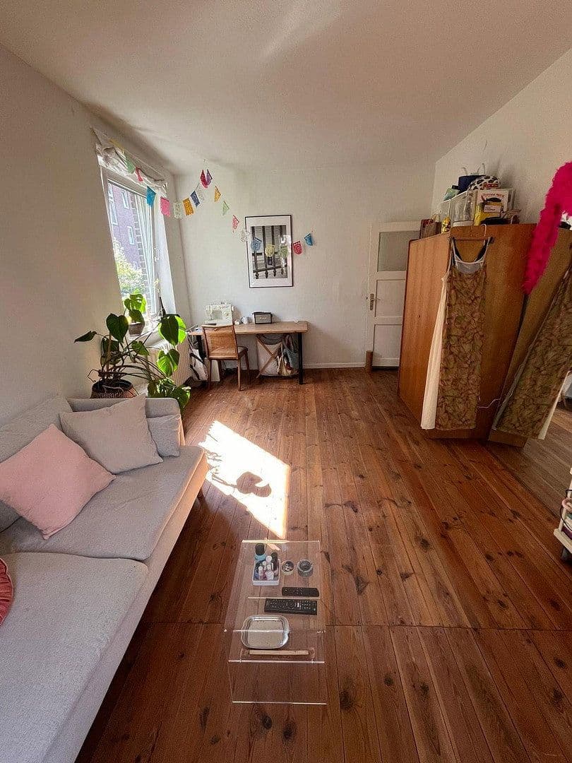 1 bedroom with open-plan kitchen flat to rent, 70 m², Lohhof 27, Hamburg, Hamburg 1 bedroom with open-plan kitchen flat to rent, 70 m², Lohhof 27, Hamburg, Hamburg