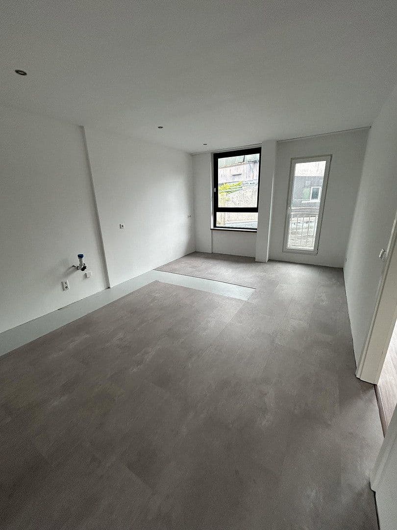 3 bedroom flat to rent, 118 m², Bahnstraße 28, Wuppertal, North Rhine-Westphalia 3 bedroom flat to rent, 118 m², Bahnstraße 28, Wuppertal, North Rhine-Westphalia