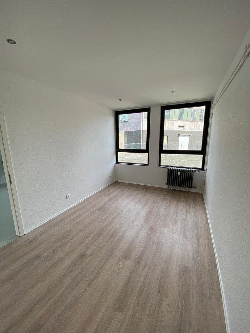 3 bedroom flat to rent, 118 m², Bahnstraße 28, Wuppertal, North Rhine-Westphalia 3 bedroom flat to rent, 118 m², Bahnstraße 28, Wuppertal, North Rhine-Westphalia