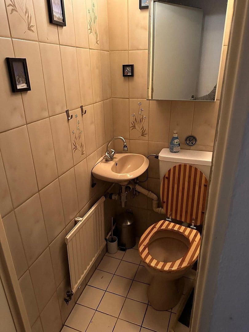 house to rent, 186 m², Frankfurt-Harheim, Hesse house to rent, 186 m², Frankfurt-Harheim, Hesse