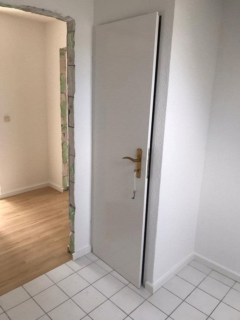 1 bedroom flat to rent, 33 m², Neuenweg 9, Bergisch Gladbach, North Rhine-Westphalia 1 bedroom flat to rent, 33 m², Neuenweg 9, Bergisch Gladbach, North Rhine-Westphalia