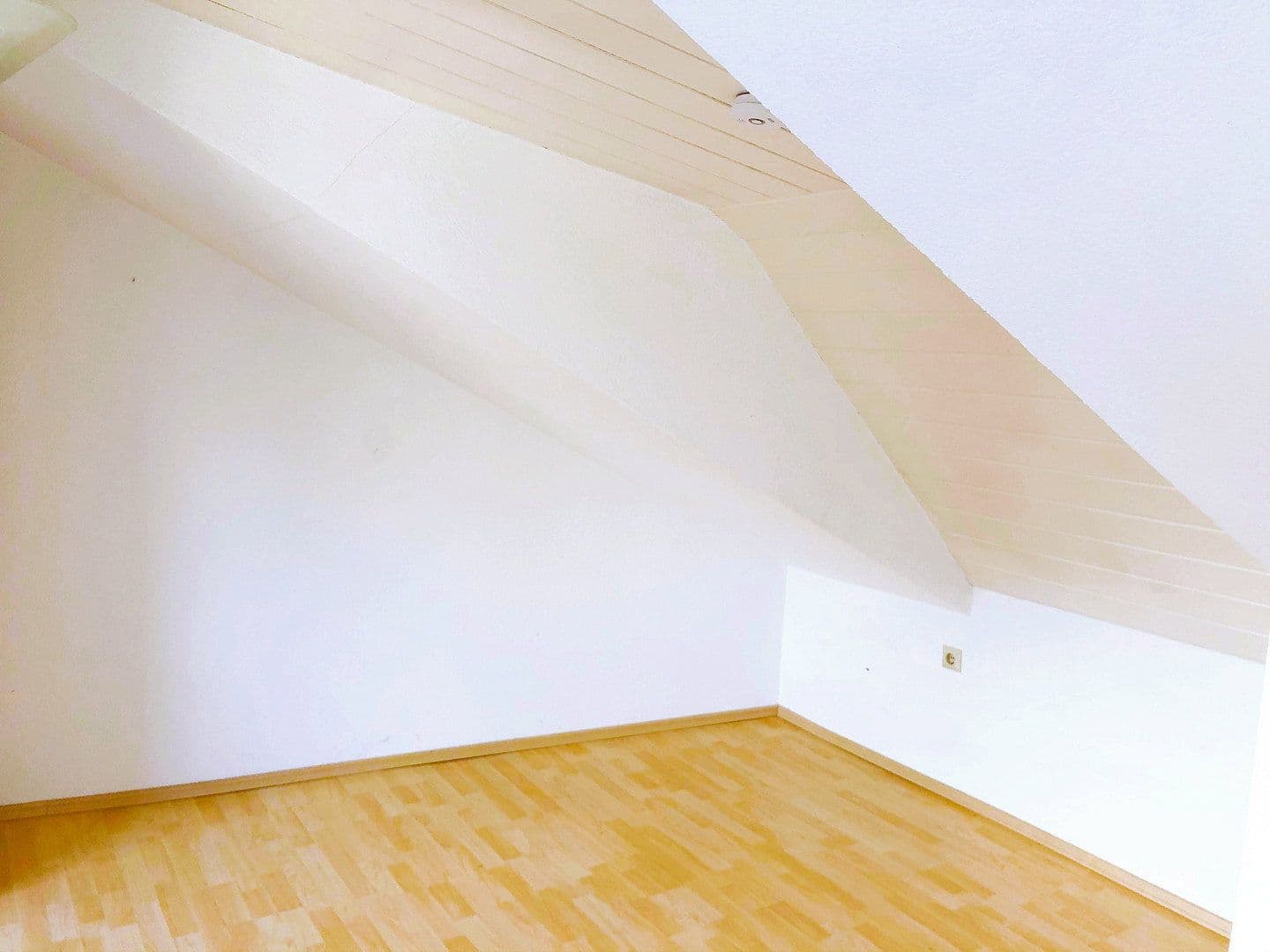 2 bedroom flat to rent, 39 m², Eltville am Rhein, Hesse 2 bedroom flat to rent, 39 m², Eltville am Rhein, Hesse