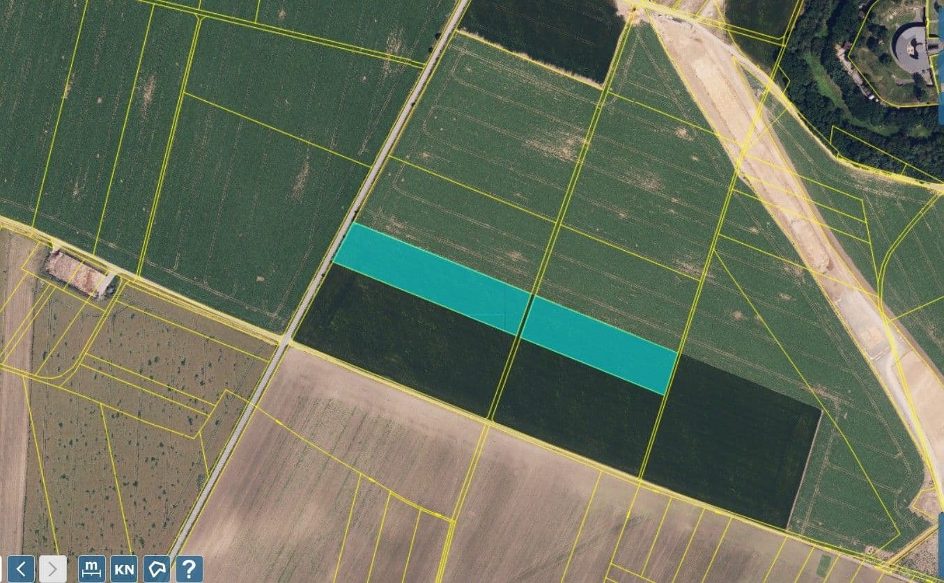 plot for sale, 98,208 m², Křelov-Břuchotín, Olomoucký Region plot for sale, 98,208 m², Křelov-Břuchotín, Olomoucký Region