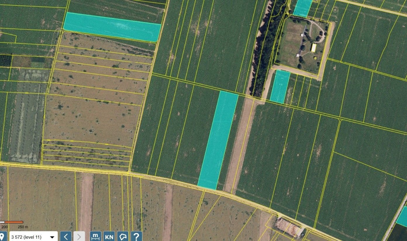 plot for sale, 98,208 m², Křelov-Břuchotín, Olomoucký Region plot for sale, 98,208 m², Křelov-Břuchotín, Olomoucký Region