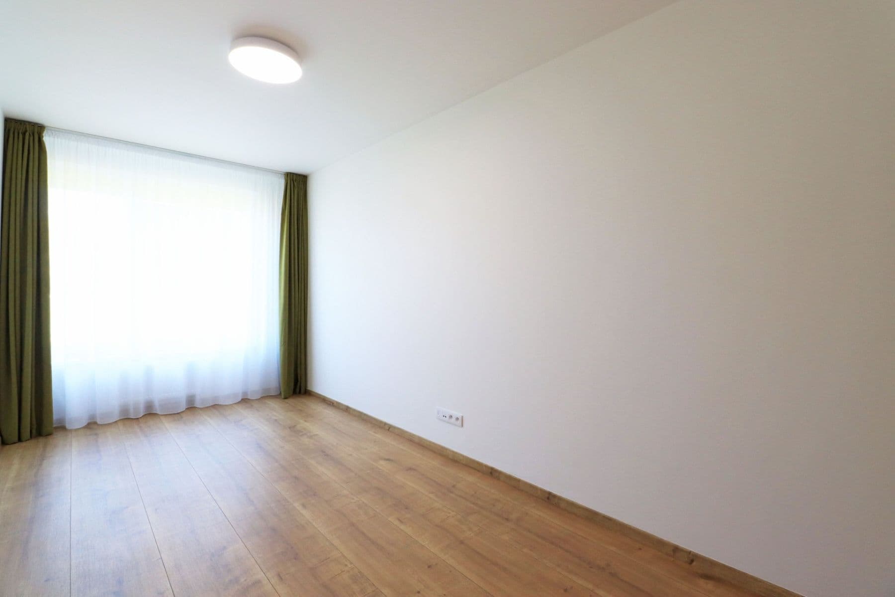 1 bedroom with open-plan kitchen flat to rent, 56 m², Střídavá, Prague, Prague 1 bedroom with open-plan kitchen flat to rent, 56 m², Střídavá, Prague, Prague