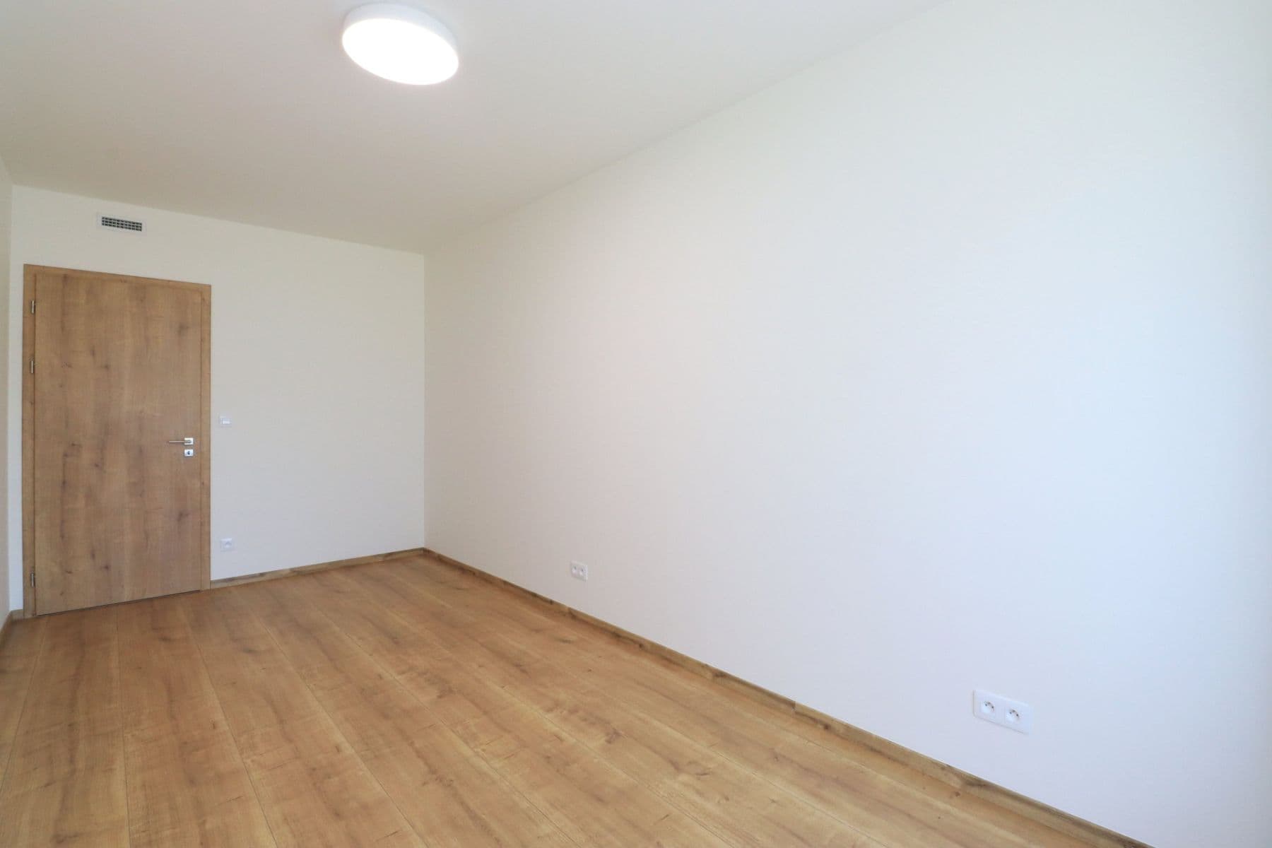 1 bedroom with open-plan kitchen flat to rent, 56 m², Střídavá, Prague, Prague 1 bedroom with open-plan kitchen flat to rent, 56 m², Střídavá, Prague, Prague