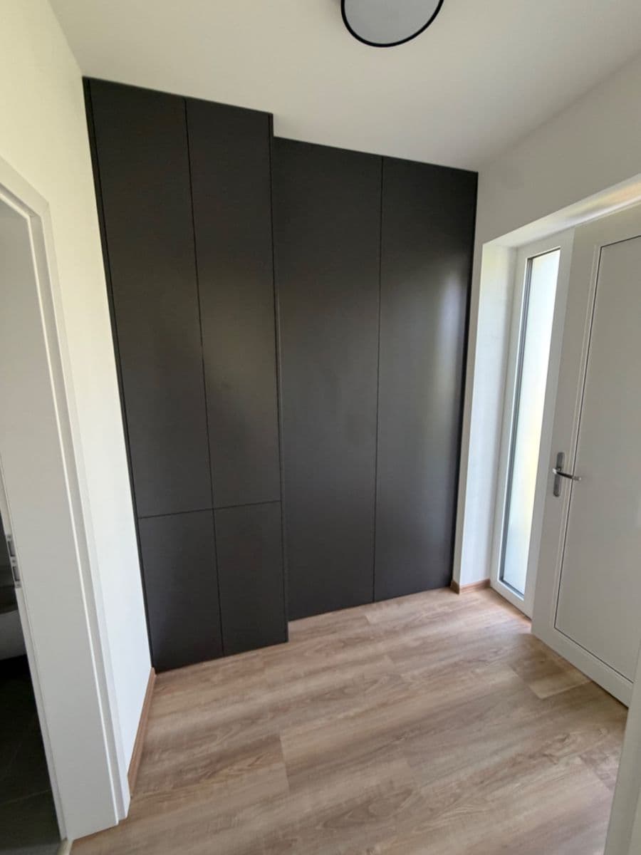 1 bedroom with open-plan kitchen flat to rent, 45 m², Olšavní, Kunovice, Zlínský Region 1 bedroom with open-plan kitchen flat to rent, 45 m², Olšavní, Kunovice, Zlínský Region