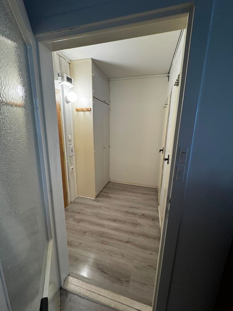 1 bedroom flat to rent, 29 m², Hekrova, Prague, Prague 1 bedroom flat to rent, 29 m², Hekrova, Prague, Prague