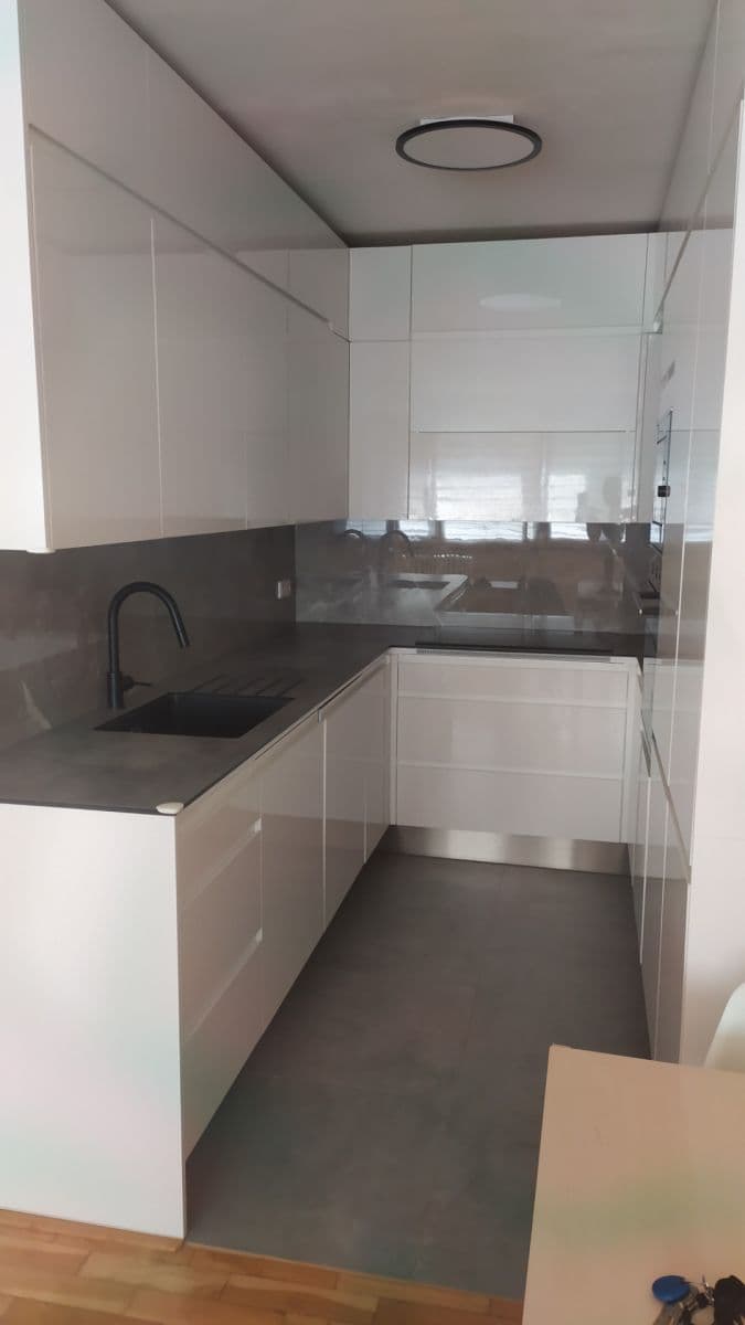 2 bedroom with open-plan kitchen flat to rent, 63 m², Podjavorinské, Prague, Prague 2 bedroom with open-plan kitchen flat to rent, 63 m², Podjavorinské, Prague, Prague