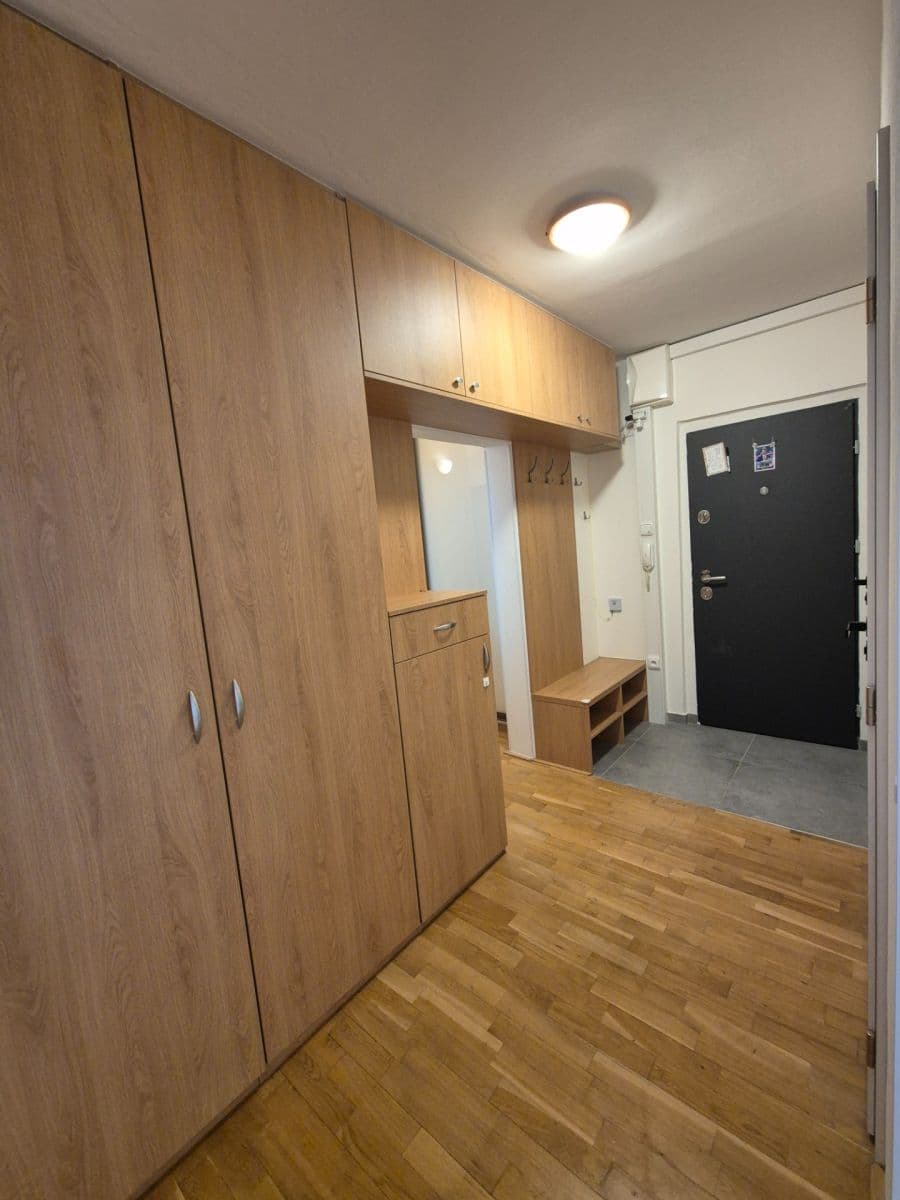 2 bedroom with open-plan kitchen flat to rent, 63 m², Podjavorinské, Prague, Prague 2 bedroom with open-plan kitchen flat to rent, 63 m², Podjavorinské, Prague, Prague