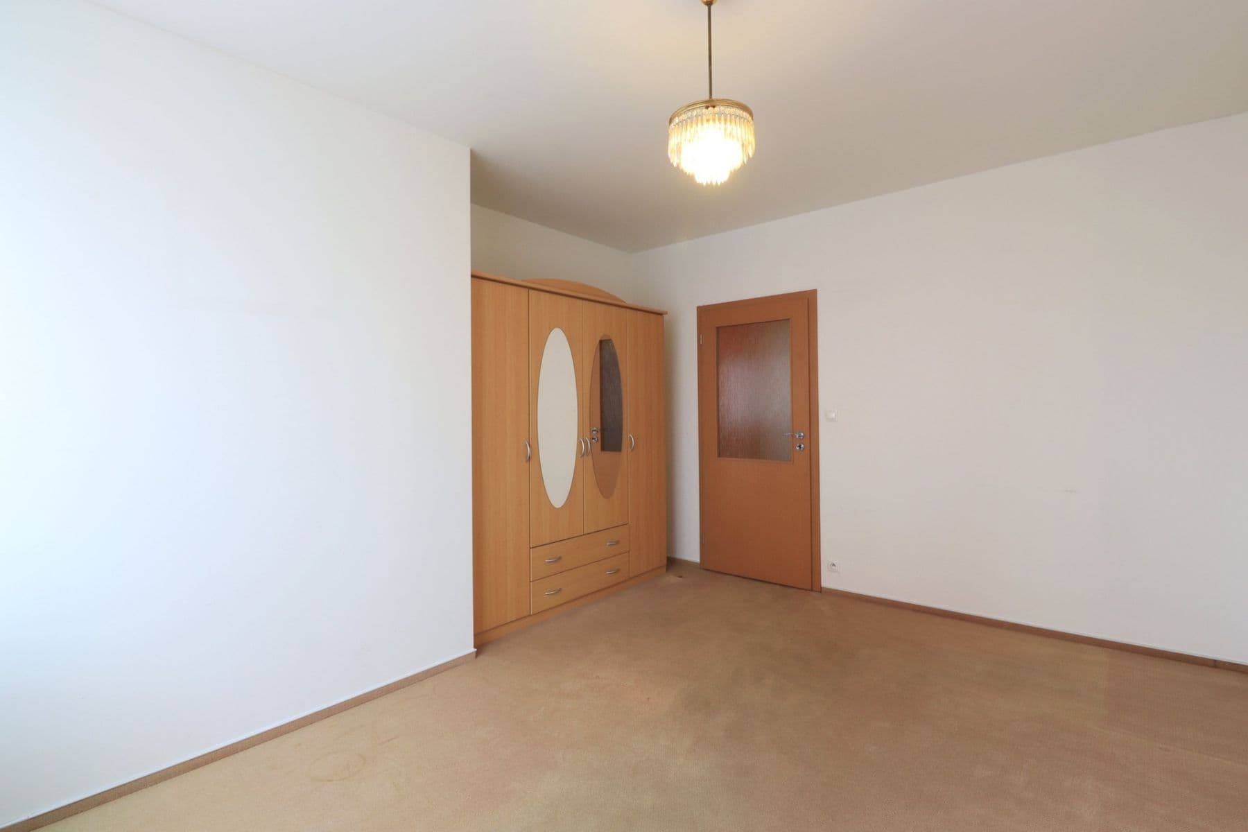 2 bedroom with open-plan kitchen flat to rent, 82 m², Symfonická, Prague, Prague 2 bedroom with open-plan kitchen flat to rent, 82 m², Symfonická, Prague, Prague
