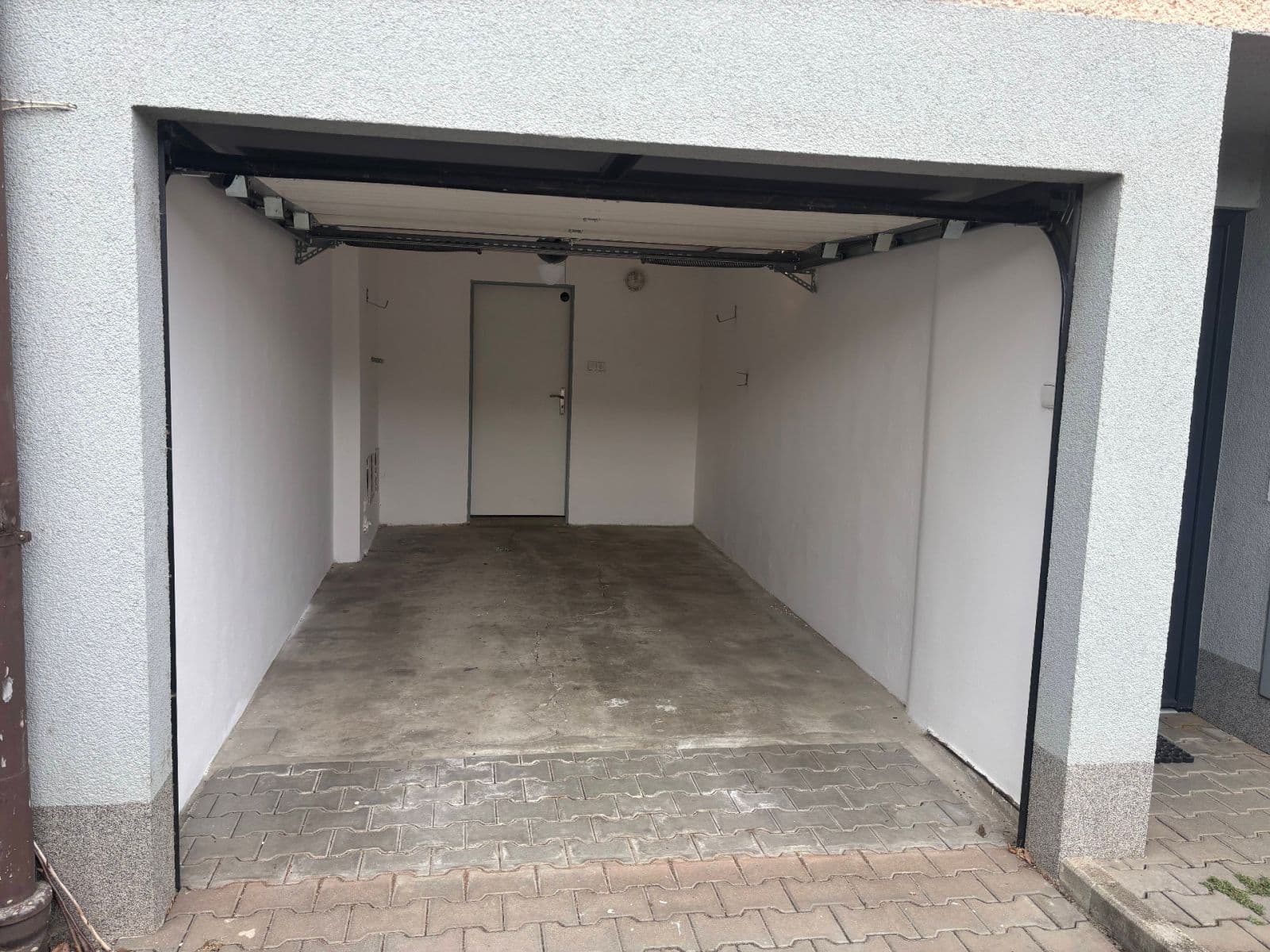 garage to rent, 20 m², Českobratrská, Olomouc, Olomoucký Region garage to rent, 20 m², Českobratrská, Olomouc, Olomoucký Region