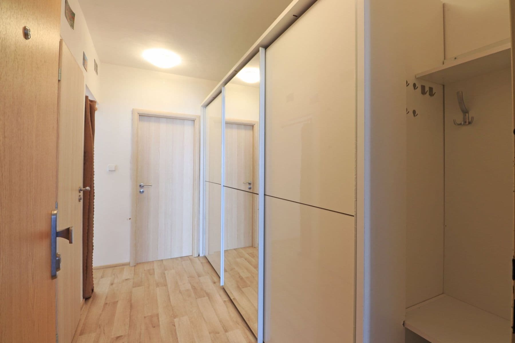 1 bedroom with open-plan kitchen flat to rent, 45 m², Přecechtělova, Prague, Prague 1 bedroom with open-plan kitchen flat to rent, 45 m², Přecechtělova, Prague, Prague