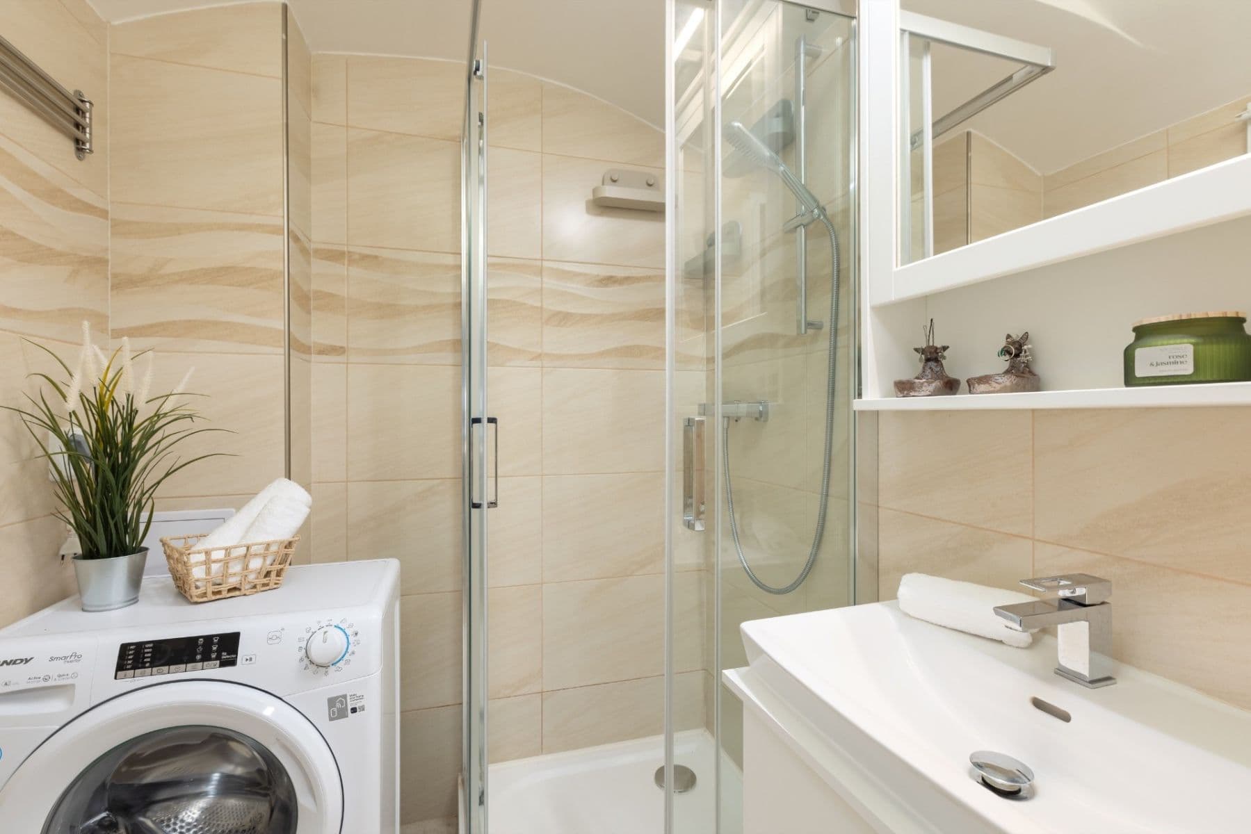 2 bedroom with open-plan kitchen flat for sale, 51 m², Strakonická, Prague, Prague 2 bedroom with open-plan kitchen flat for sale, 51 m², Strakonická, Prague, Prague