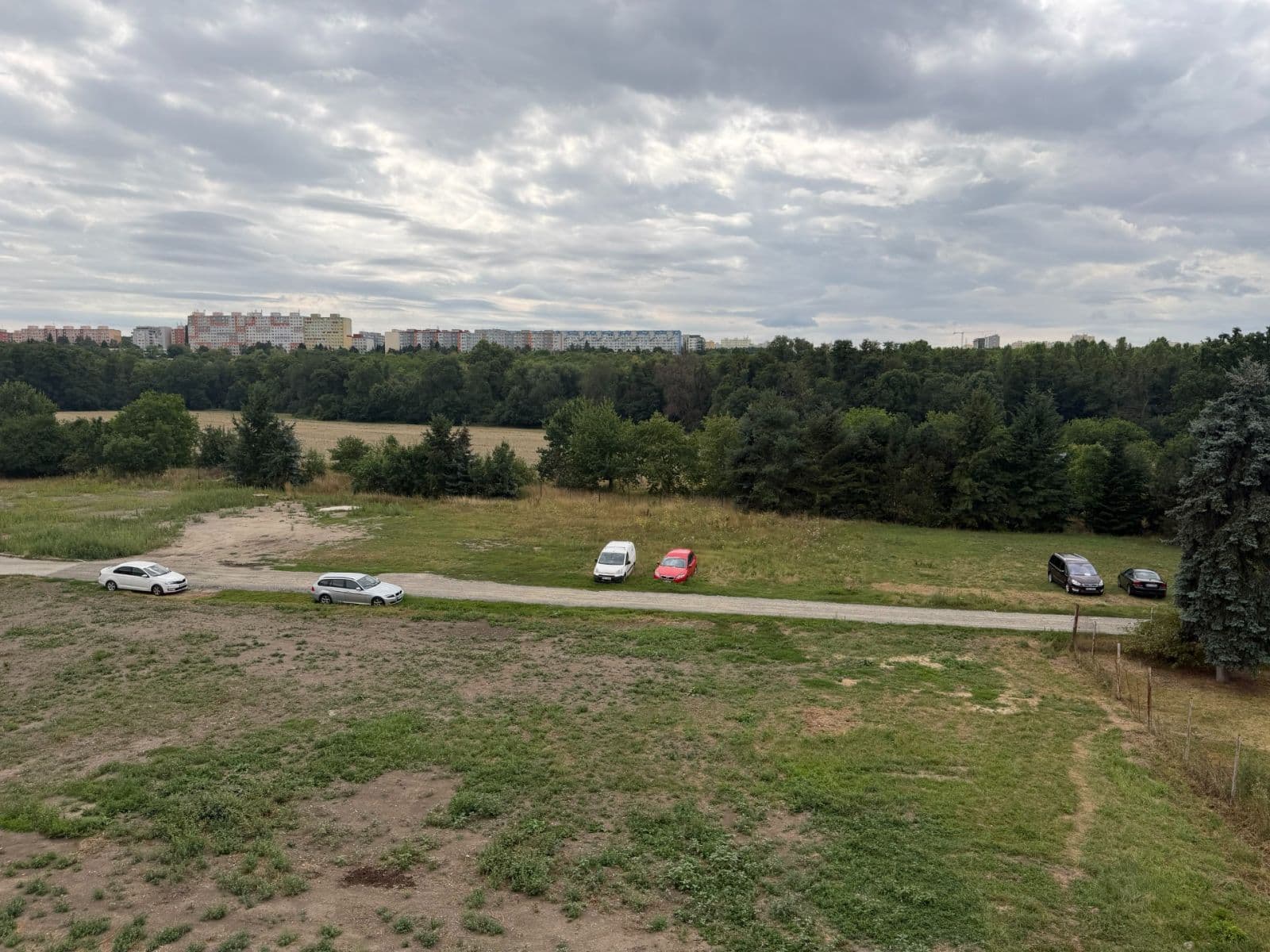 3 bedroom with open-plan kitchen flat to rent, 86 m², Prague, Prague 3 bedroom with open-plan kitchen flat to rent, 86 m², Prague, Prague