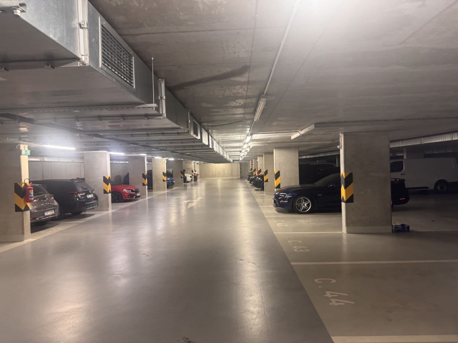 garage to rent, 14 m², Nekvasilova, Prague, Prague garage to rent, 14 m², Nekvasilova, Prague, Prague