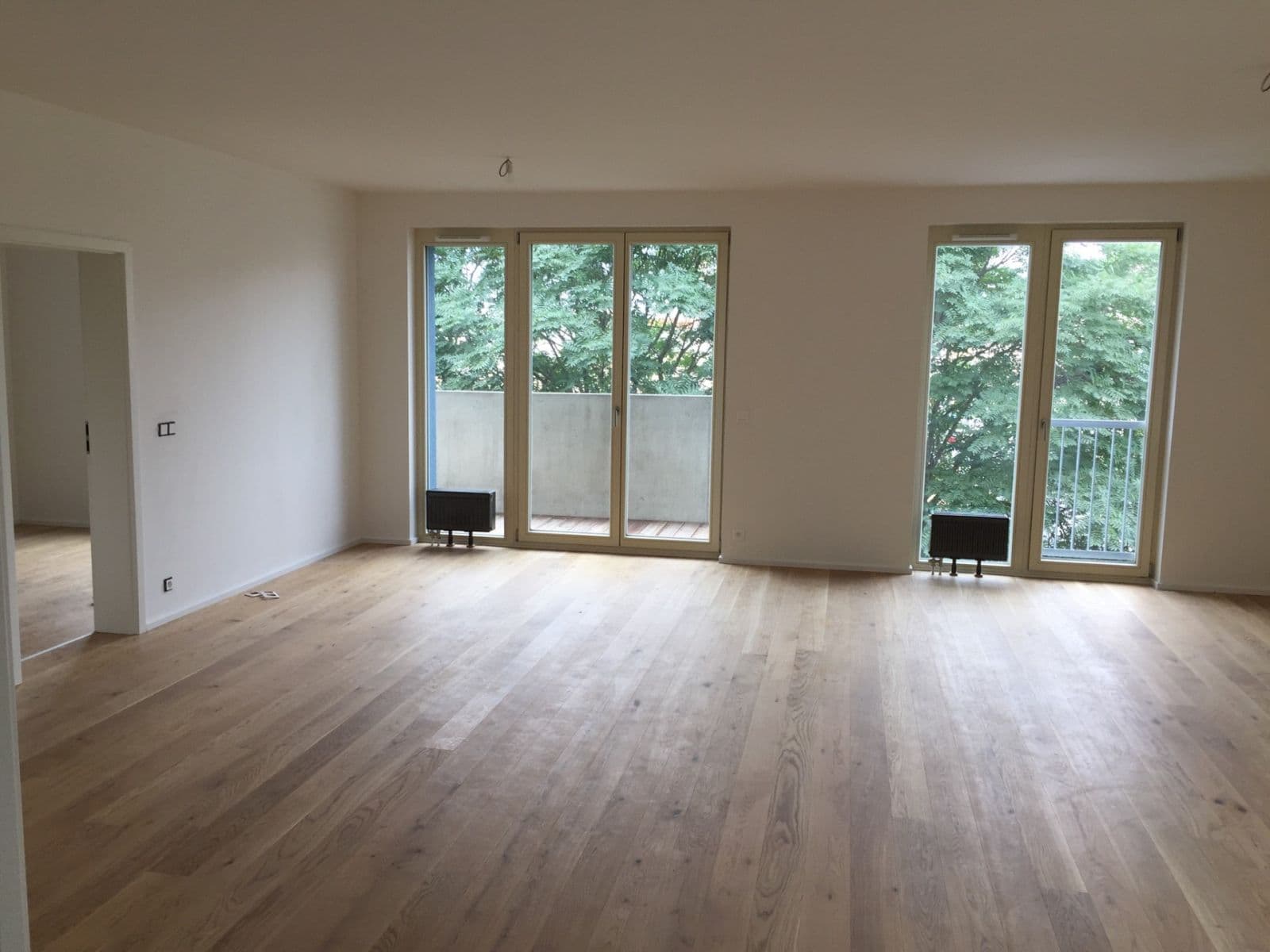 3 bedroom with open-plan kitchen flat to rent, 114 m², Altajská, Prague, Prague 3 bedroom with open-plan kitchen flat to rent, 114 m², Altajská, Prague, Prague