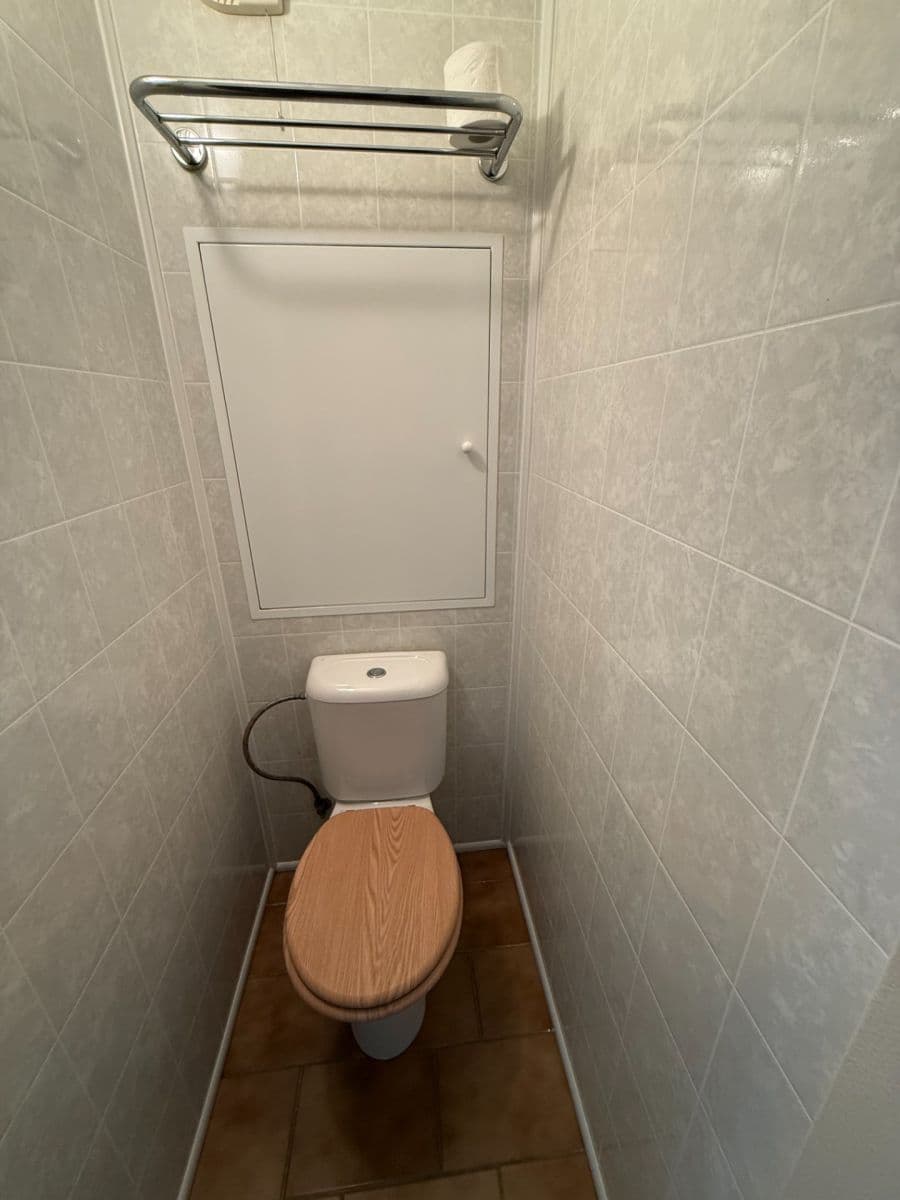 2 bedroom with open-plan kitchen flat to rent, 62 m², Steinerova, Prague, Prague 2 bedroom with open-plan kitchen flat to rent, 62 m², Steinerova, Prague, Prague