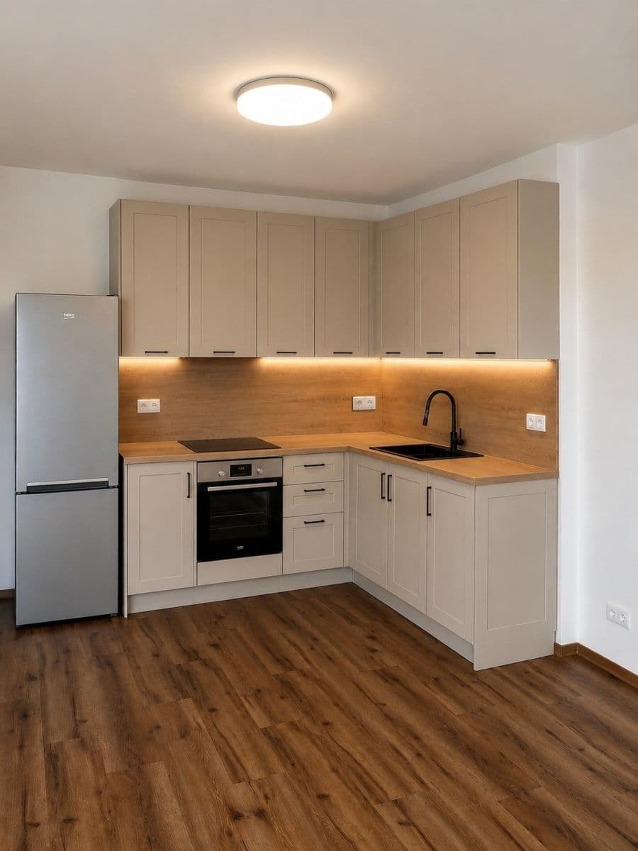 2 bedroom with open-plan kitchen flat to rent, 72 m², U Kasáren, Dašice, Pardubický Region 2 bedroom with open-plan kitchen flat to rent, 72 m², U Kasáren, Dašice, Pardubický Region