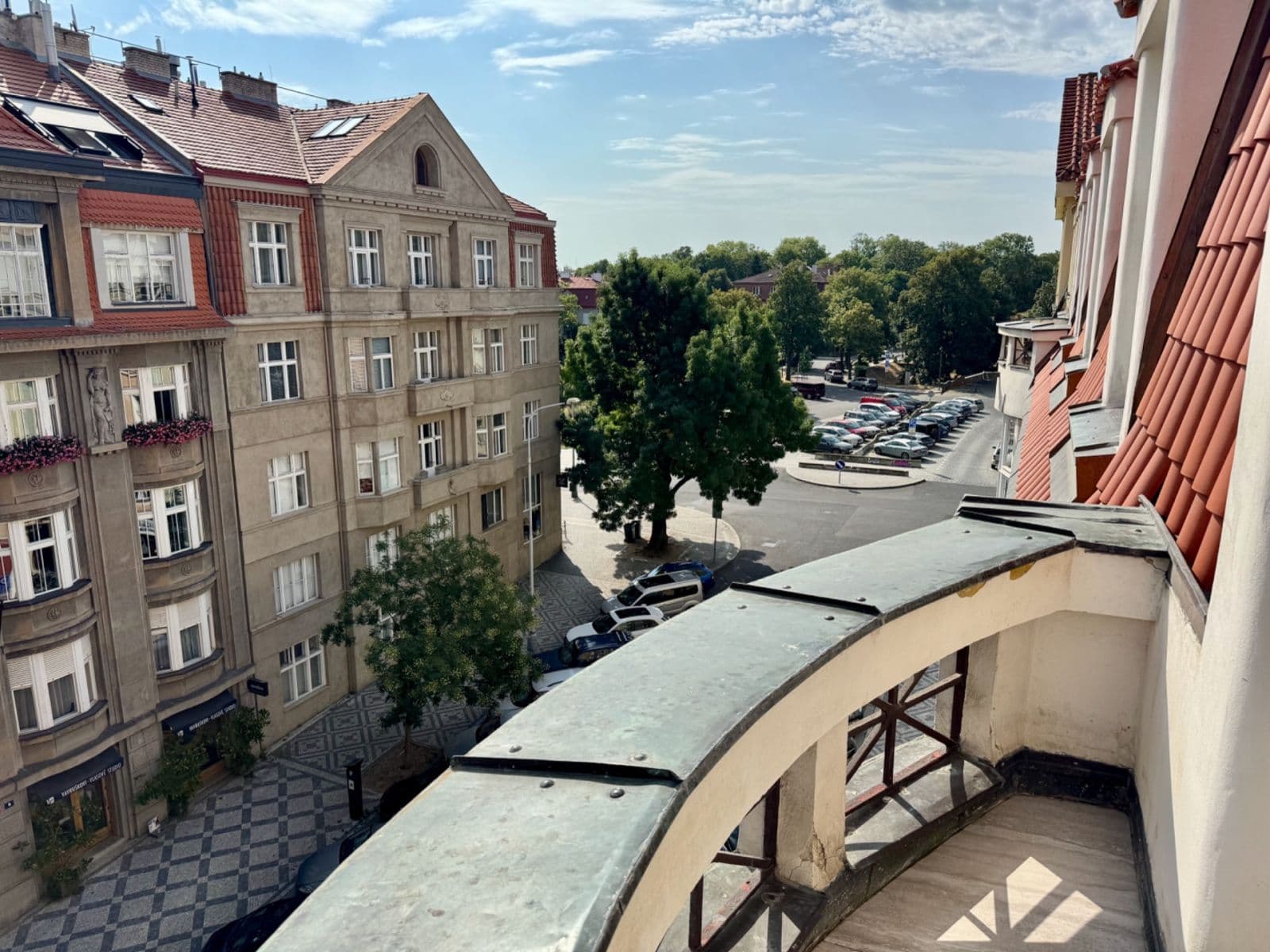 2 bedroom with open-plan kitchen flat to rent, 98 m², K Brusce, Prague, Prague 2 bedroom with open-plan kitchen flat to rent, 98 m², K Brusce, Prague, Prague