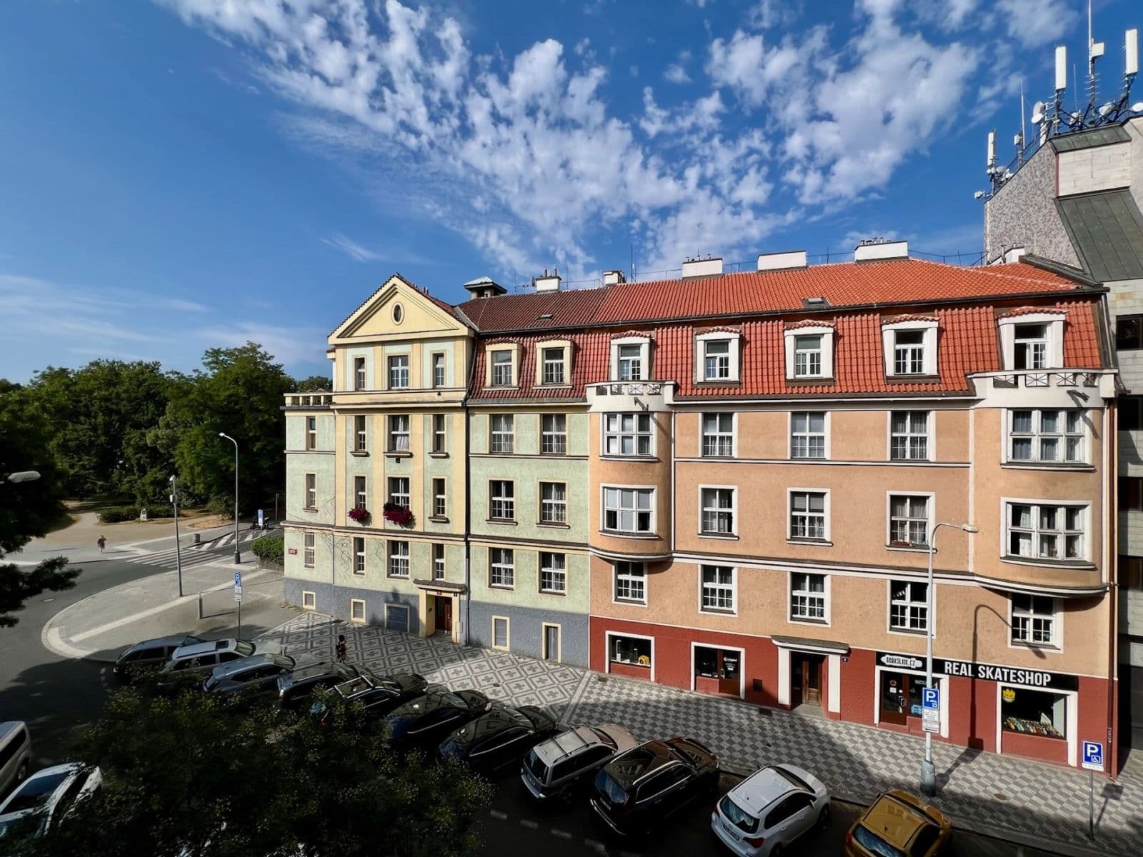 2 bedroom with open-plan kitchen flat to rent, 98 m², K Brusce, Prague, Prague 2 bedroom with open-plan kitchen flat to rent, 98 m², K Brusce, Prague, Prague