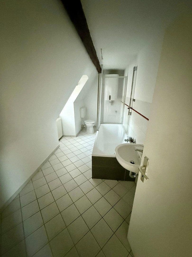 4 bedroom flat to rent, 102 m², Marktplatz 1, Grimma, Saxony 4 bedroom flat to rent, 102 m², Marktplatz 1, Grimma, Saxony