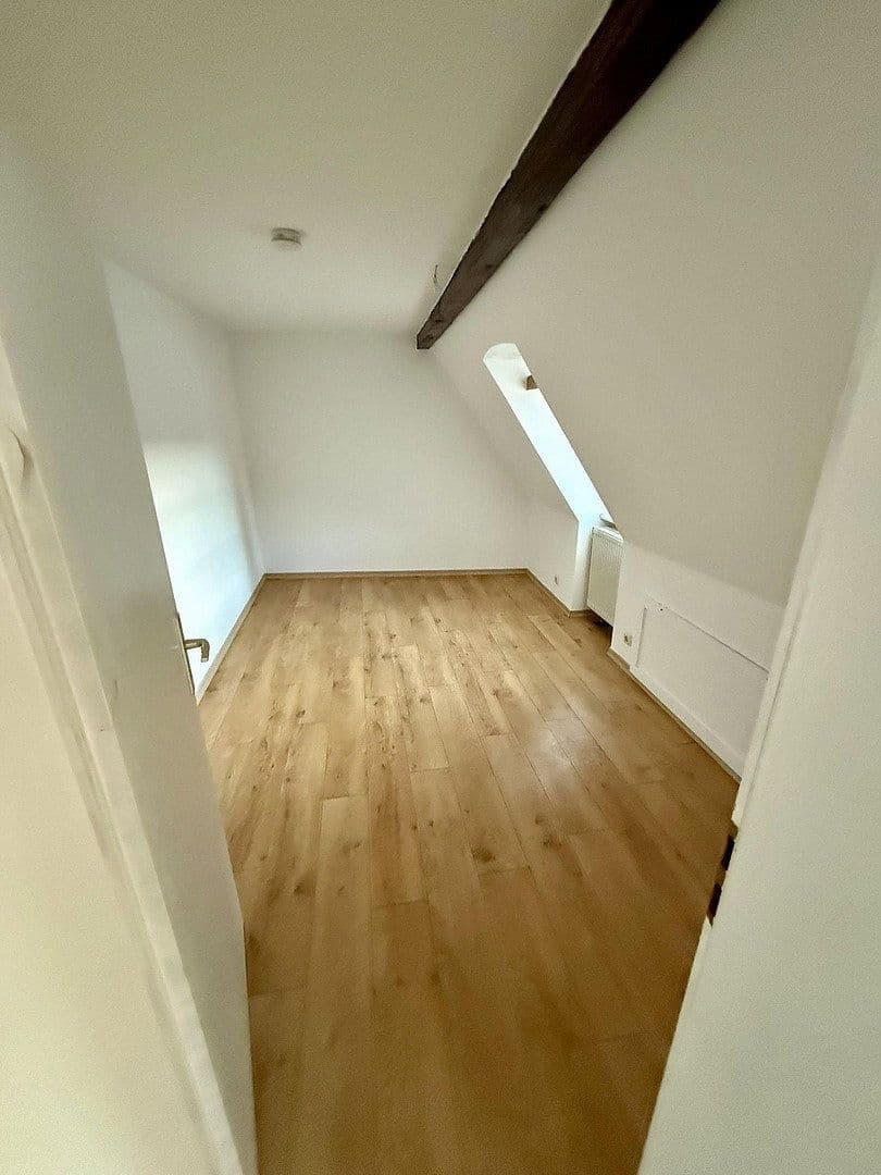 4 bedroom flat to rent, 102 m², Marktplatz 1, Grimma, Saxony 4 bedroom flat to rent, 102 m², Marktplatz 1, Grimma, Saxony