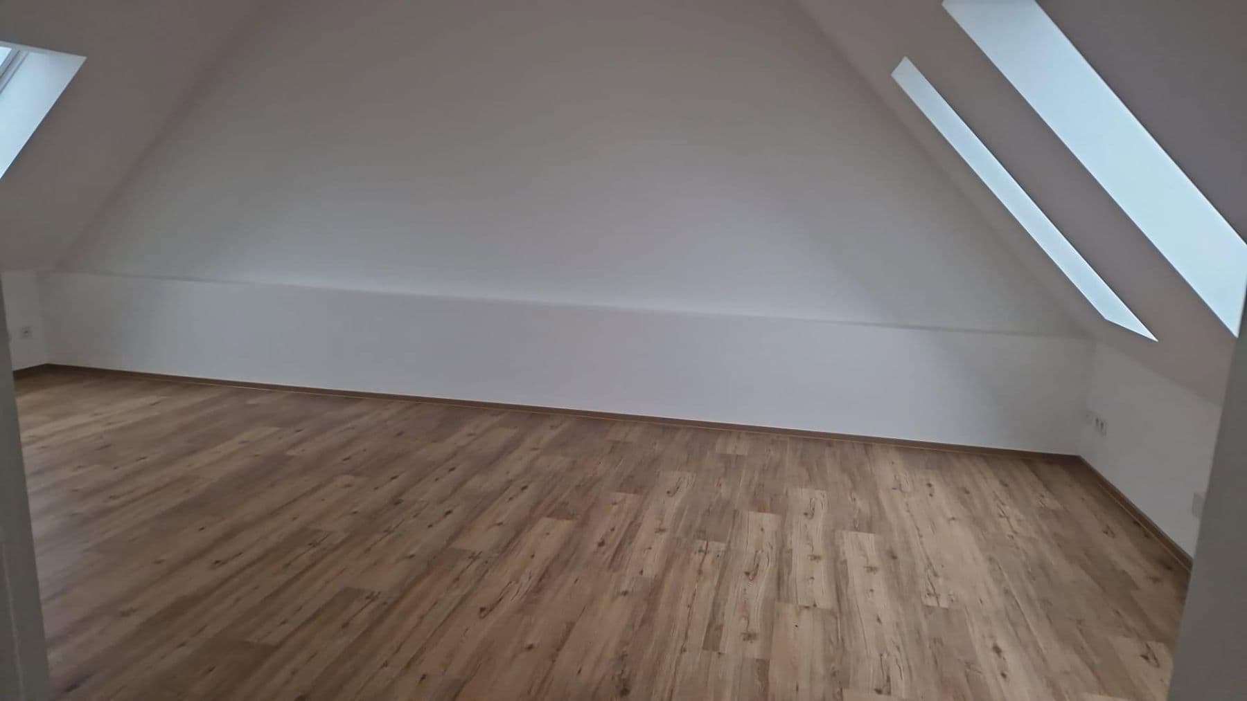 office to rent, 100 m², Neuburg, Bavaria office to rent, 100 m², Neuburg, Bavaria