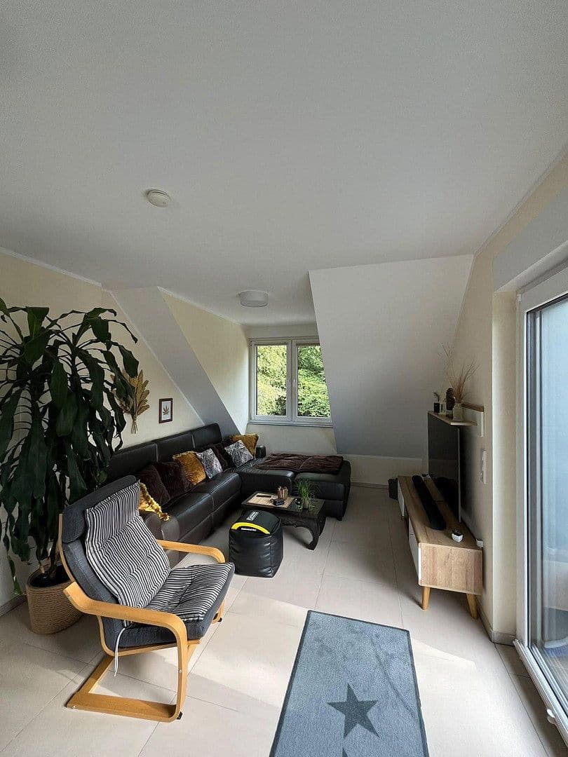 3 bedroom flat to rent, 62 m², Kenkhauser Straße 1, Wermelskirchen, North Rhine-Westphalia 3 bedroom flat to rent, 62 m², Kenkhauser Straße 1, Wermelskirchen, North Rhine-Westphalia