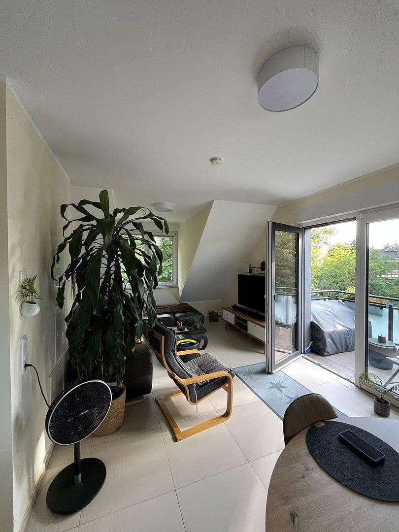 3 bedroom flat to rent, 62 m², Kenkhauser Straße 1, Wermelskirchen, North Rhine-Westphalia 3 bedroom flat to rent, 62 m², Kenkhauser Straße 1, Wermelskirchen, North Rhine-Westphalia