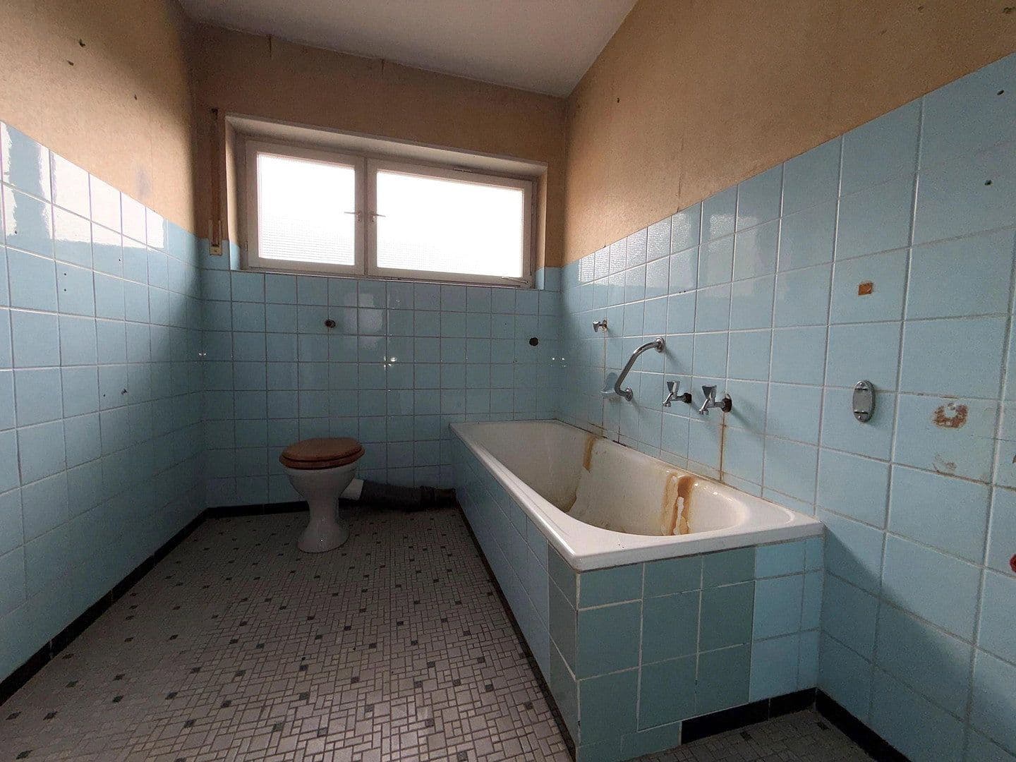 house for sale, 205 m², Untere Mühlstr. 57, Mühlhausen, Baden-Württemberg house for sale, 205 m², Untere Mühlstr. 57, Mühlhausen, Baden-Württemberg