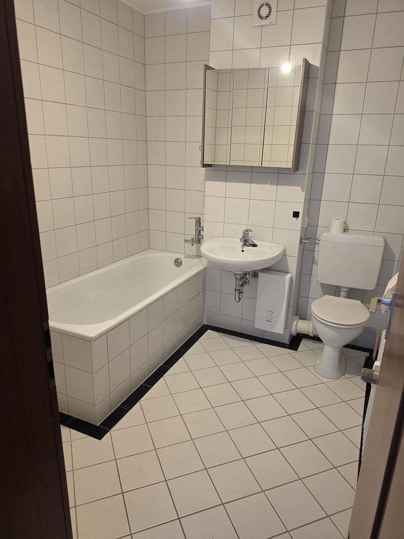 4 bedroom flat for sale, 113 m², Ludwigshafen, Rhineland-Palatinate 4 bedroom flat for sale, 113 m², Ludwigshafen, Rhineland-Palatinate