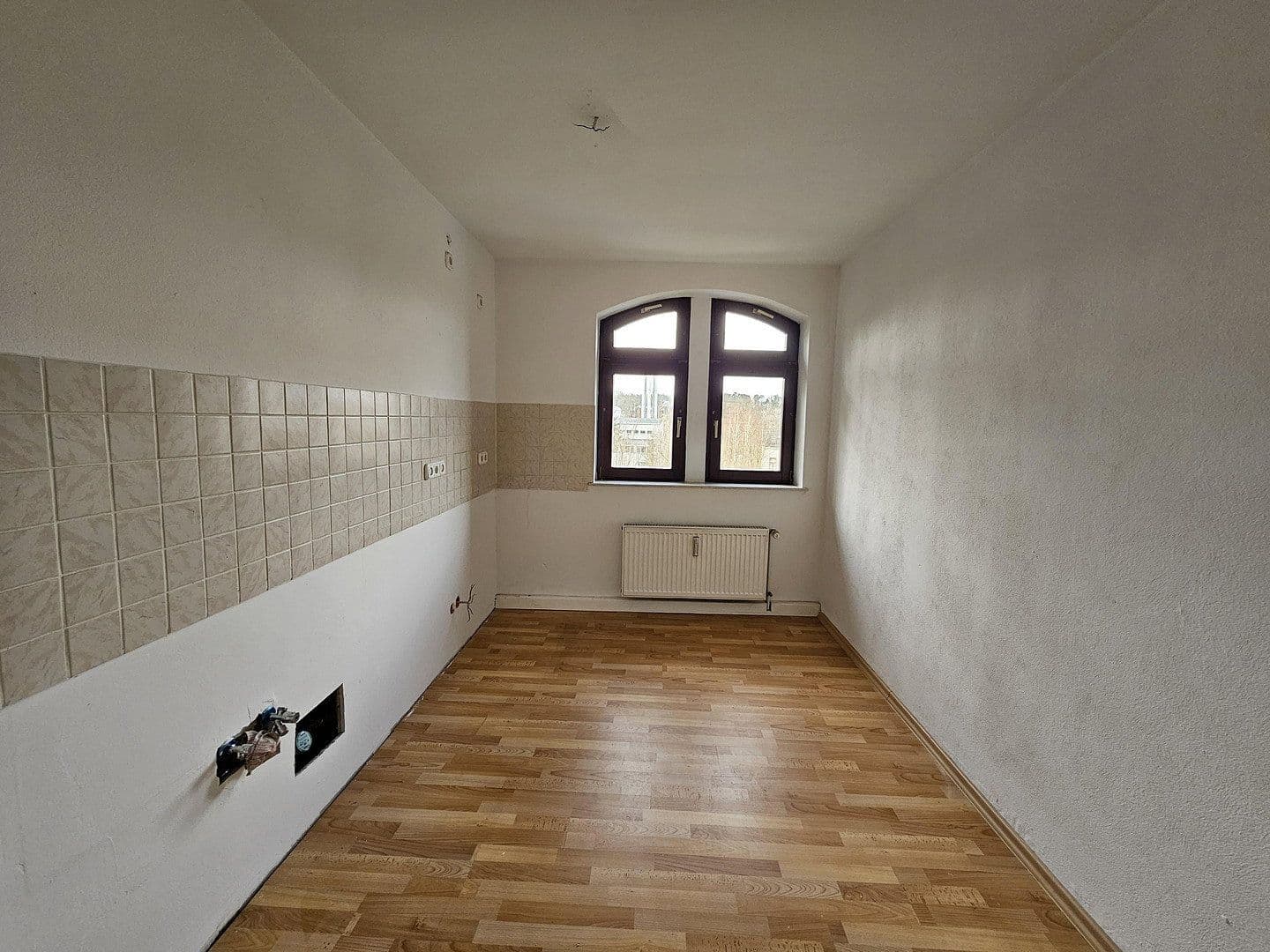 3 bedroom flat to rent, 96 m², Kitscherstr.10, Crimmitschau, Saxony 3 bedroom flat to rent, 96 m², Kitscherstr.10, Crimmitschau, Saxony