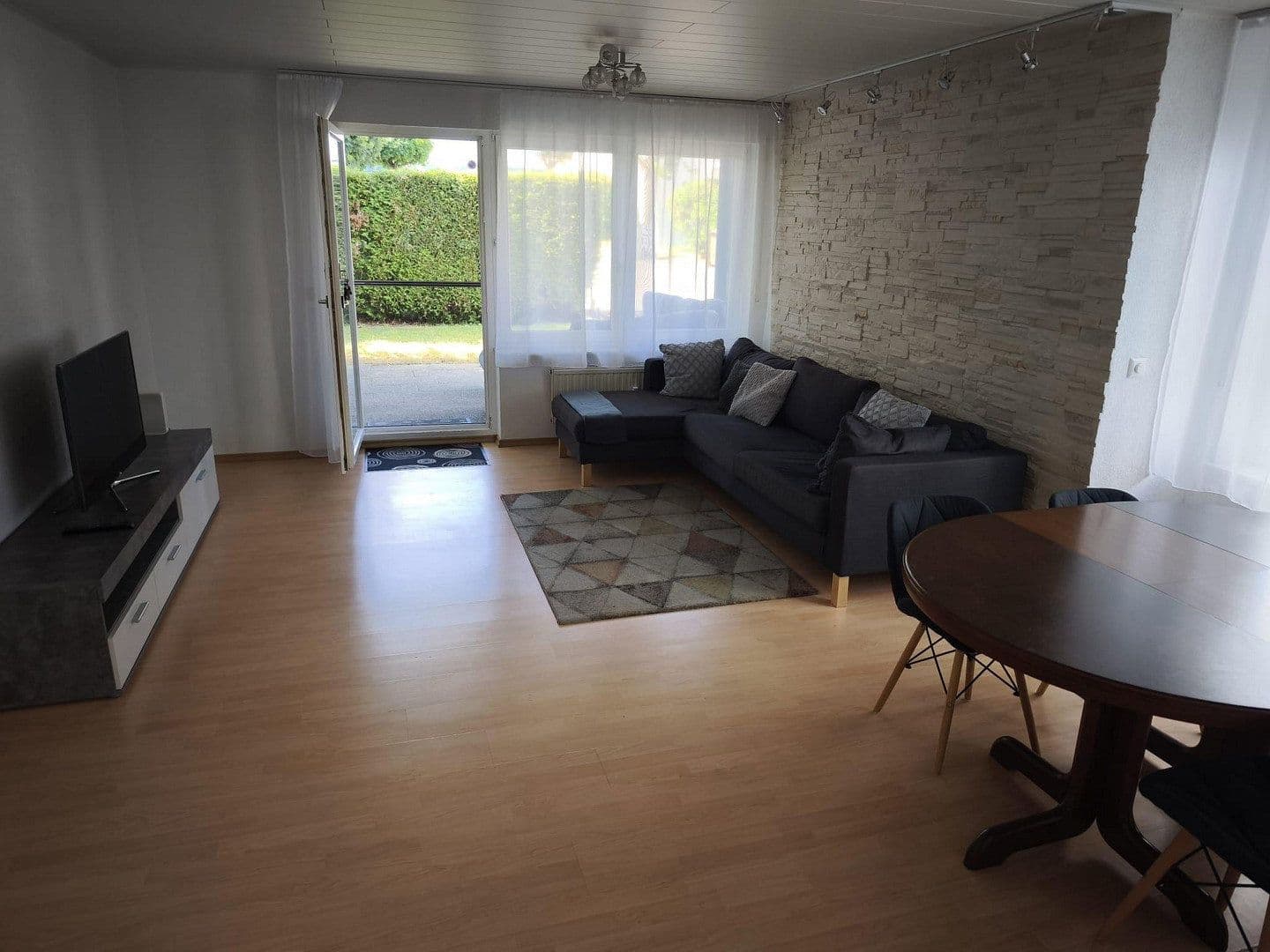 2 bedroom with open-plan kitchen flat to rent, 75 m², Im Daistler 12, Neuenstadt am Kocher, Baden-Württemberg 2 bedroom with open-plan kitchen flat to rent, 75 m², Im Daistler 12, Neuenstadt am Kocher, Baden-Württemberg