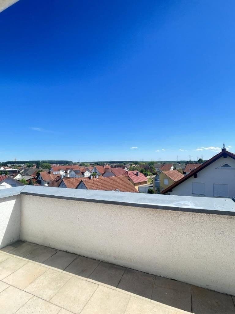 2 bedroom with open-plan kitchen flat to rent, 110 m², Aalen, Baden-Württemberg 2 bedroom with open-plan kitchen flat to rent, 110 m², Aalen, Baden-Württemberg