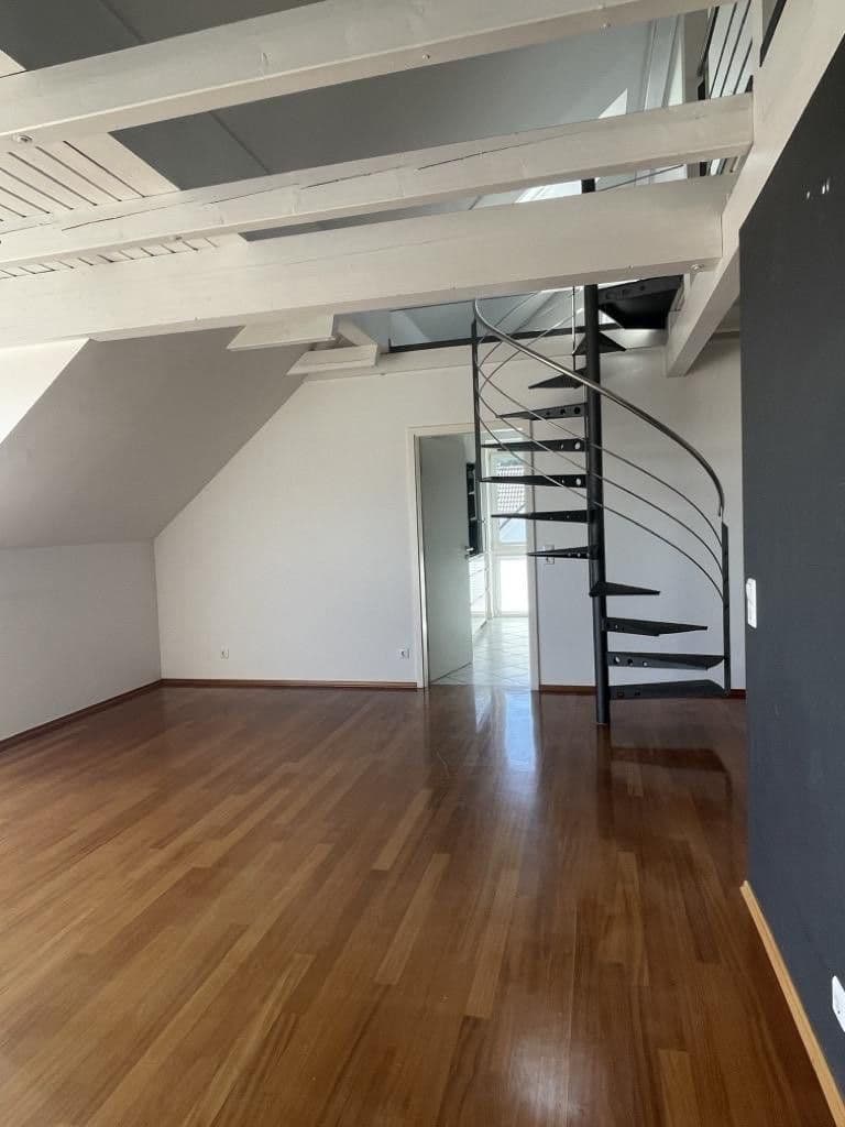 2 bedroom with open-plan kitchen flat to rent, 110 m², Aalen, Baden-Württemberg 2 bedroom with open-plan kitchen flat to rent, 110 m², Aalen, Baden-Württemberg