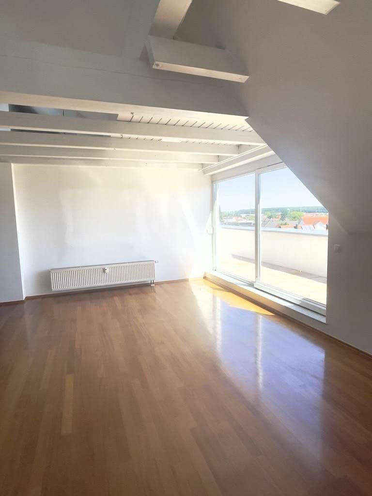 2 bedroom with open-plan kitchen flat to rent, 110 m², Aalen, Baden-Württemberg 2 bedroom with open-plan kitchen flat to rent, 110 m², Aalen, Baden-Württemberg