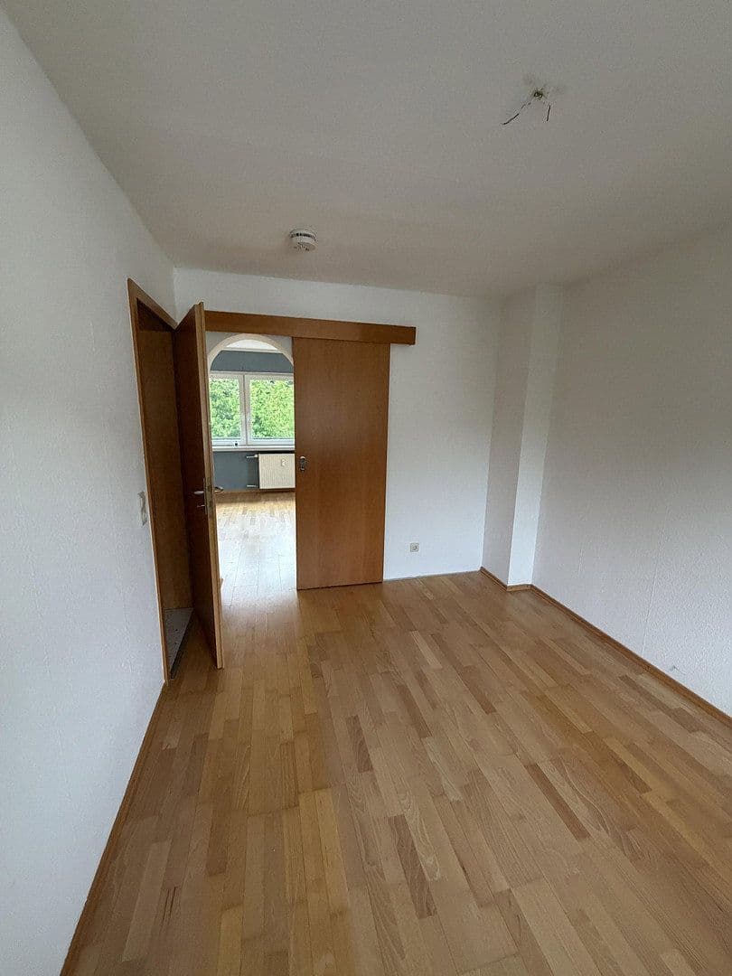 4 bedroom with open-plan kitchen flat to rent, 97 m², Wiesloch, Baden-Württemberg 4 bedroom with open-plan kitchen flat to rent, 97 m², Wiesloch, Baden-Württemberg