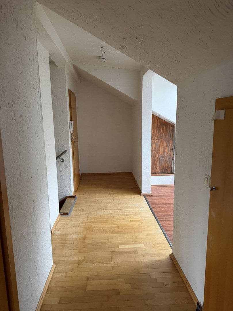 4 bedroom with open-plan kitchen flat to rent, 97 m², Wiesloch, Baden-Württemberg 4 bedroom with open-plan kitchen flat to rent, 97 m², Wiesloch, Baden-Württemberg