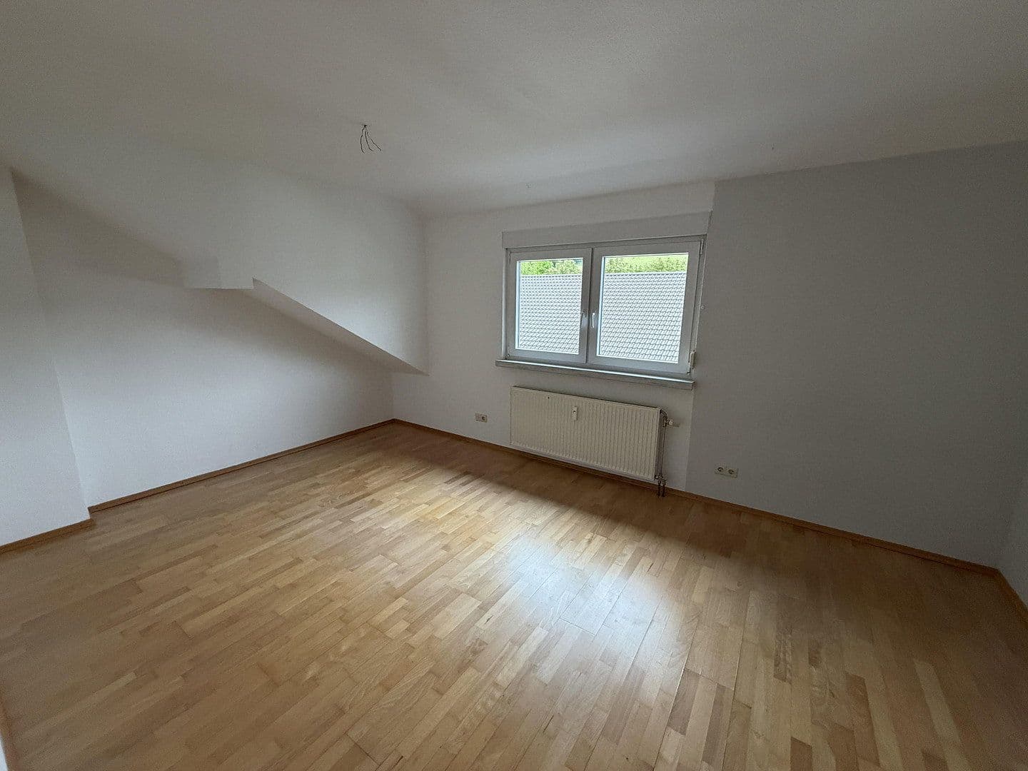4 bedroom with open-plan kitchen flat to rent, 97 m², Wiesloch, Baden-Württemberg 4 bedroom with open-plan kitchen flat to rent, 97 m², Wiesloch, Baden-Württemberg