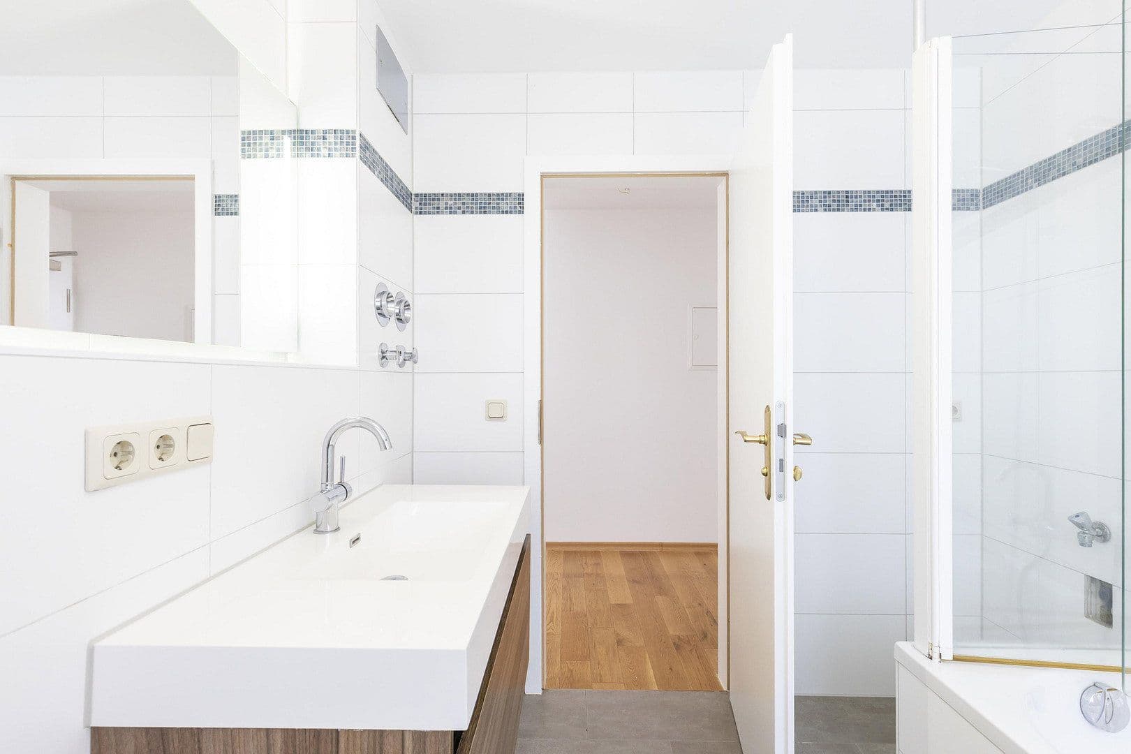 1 bedroom with open-plan kitchen flat for sale, 91 m², Kochhannstr. 19, Berlin, Berlin 1 bedroom with open-plan kitchen flat for sale, 91 m², Kochhannstr. 19, Berlin, Berlin