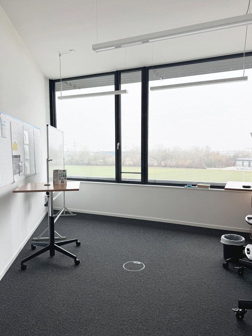 office to rent, 807 m², Ida-Noddack-Straße 2, Ingolstadt, Bavaria office to rent, 807 m², Ida-Noddack-Straße 2, Ingolstadt, Bavaria