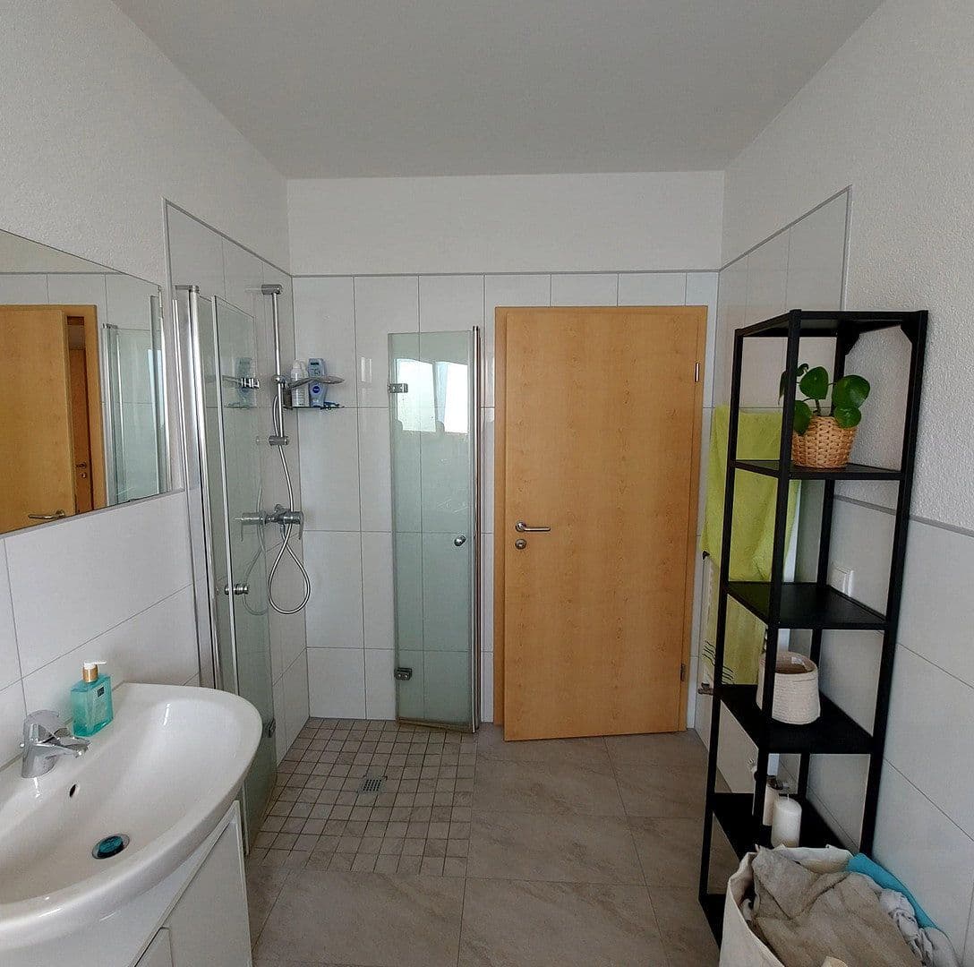 4 bedroom flat to rent, 102 m², Weißenthurm, Rhineland-Palatinate 4 bedroom flat to rent, 102 m², Weißenthurm, Rhineland-Palatinate