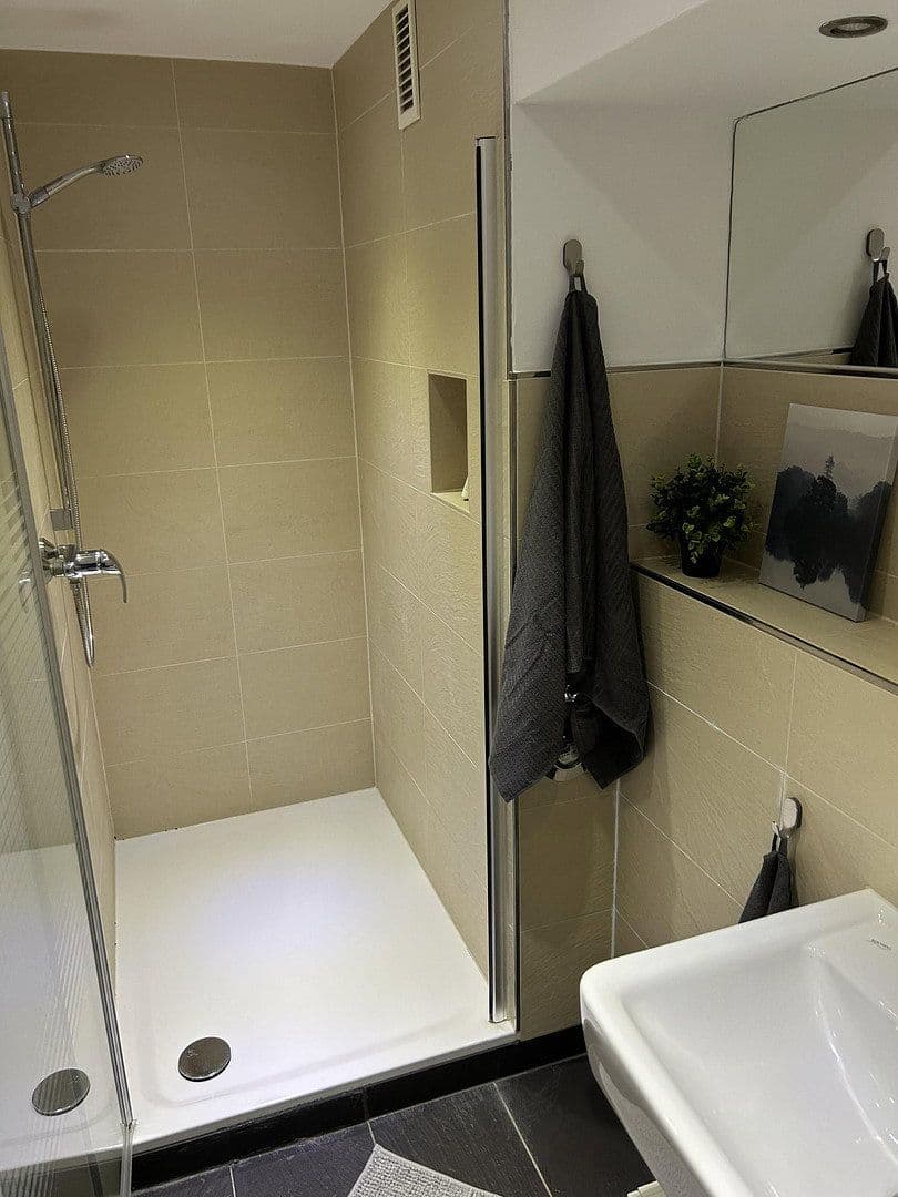 1 bedroom flat to rent, 36 m², Grefrather Weg 89, Neuss, North Rhine-Westphalia 1 bedroom flat to rent, 36 m², Grefrather Weg 89, Neuss, North Rhine-Westphalia