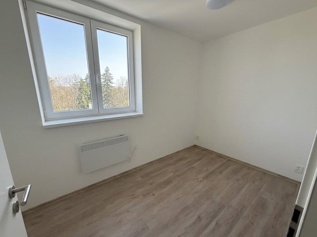 1 bedroom with open-plan kitchen flat to rent, 35 m², Baarovo nábřeží, Brno, Jihomoravský Region 1 bedroom with open-plan kitchen flat to rent, 35 m², Baarovo nábřeží, Brno, Jihomoravský Region