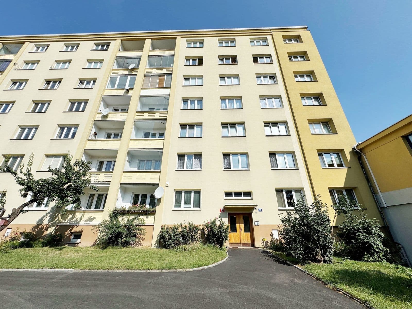 2 bedroom flat to rent, 54 m², Na Petřinách, Prague, Prague 2 bedroom flat to rent, 54 m², Na Petřinách, Prague, Prague